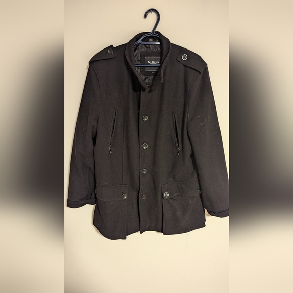 Other - Men's Large Van Heusen Black Coat